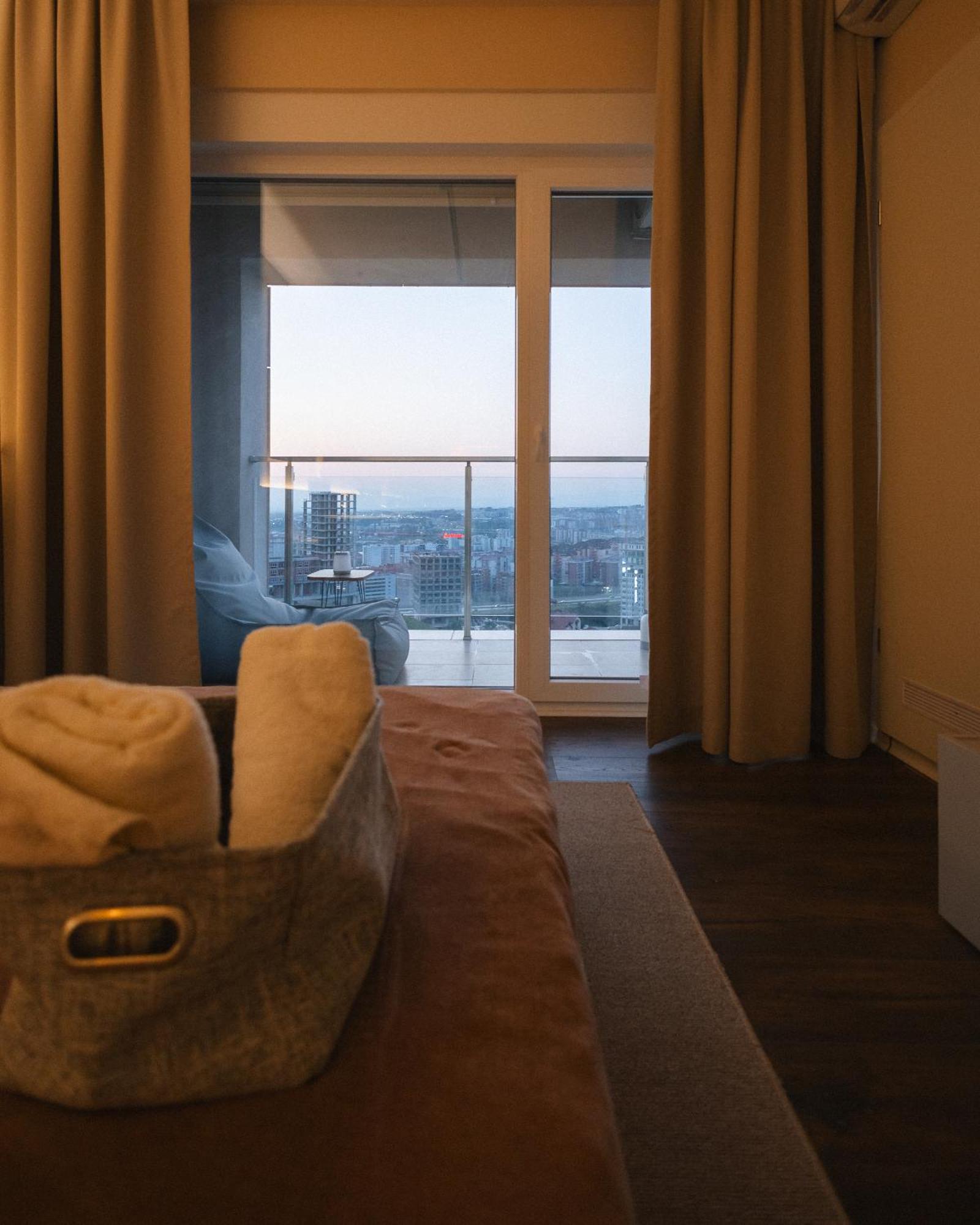 Etern Apart Hotel Prisztina Zewnętrze zdjęcie